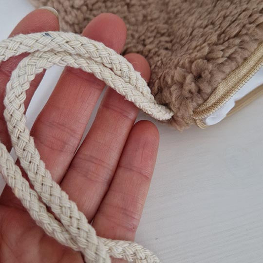 Porta accessori e salviette in tessuto beige