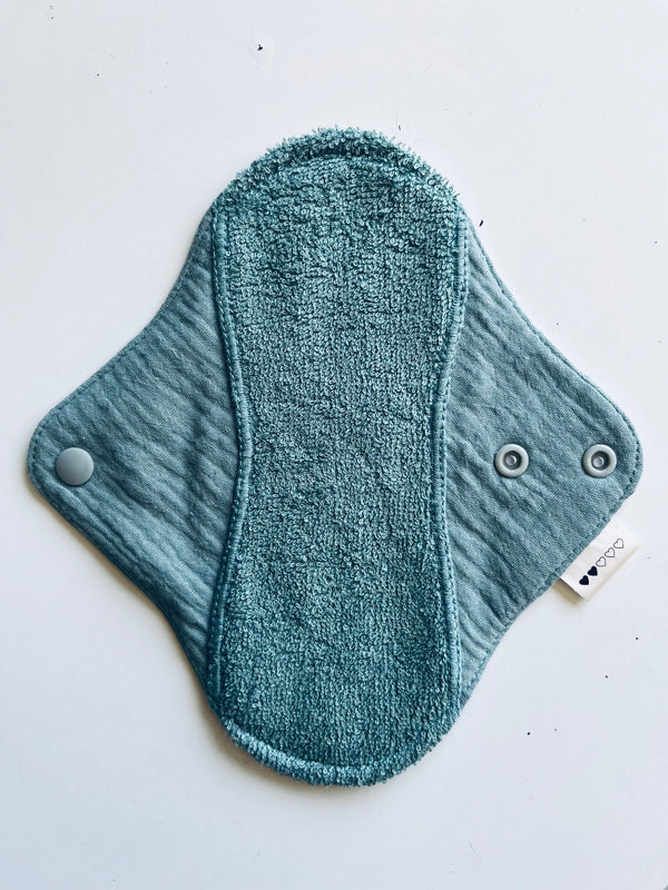 Bloom Pads - regular con imbottitura in mussola organico verde