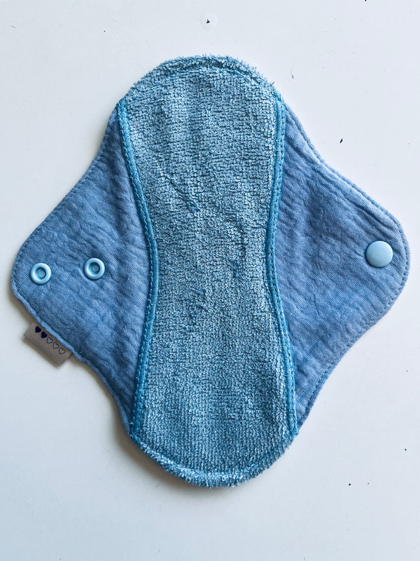 Bloom Pads - regular con imbottitura in mussola organico lilla