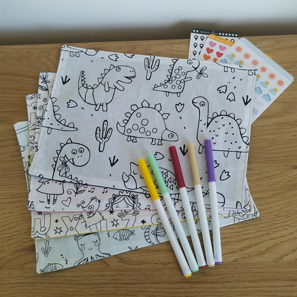 Maison Alice - tovaglietta colorata lavabile e riutilizzabile per bambini - mezzi di trasporto