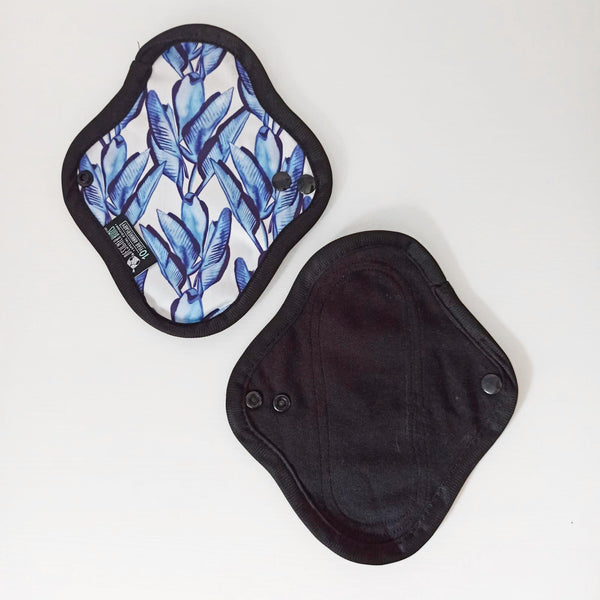 assorbenti-salvasplip-designer-bums-blue-tropics